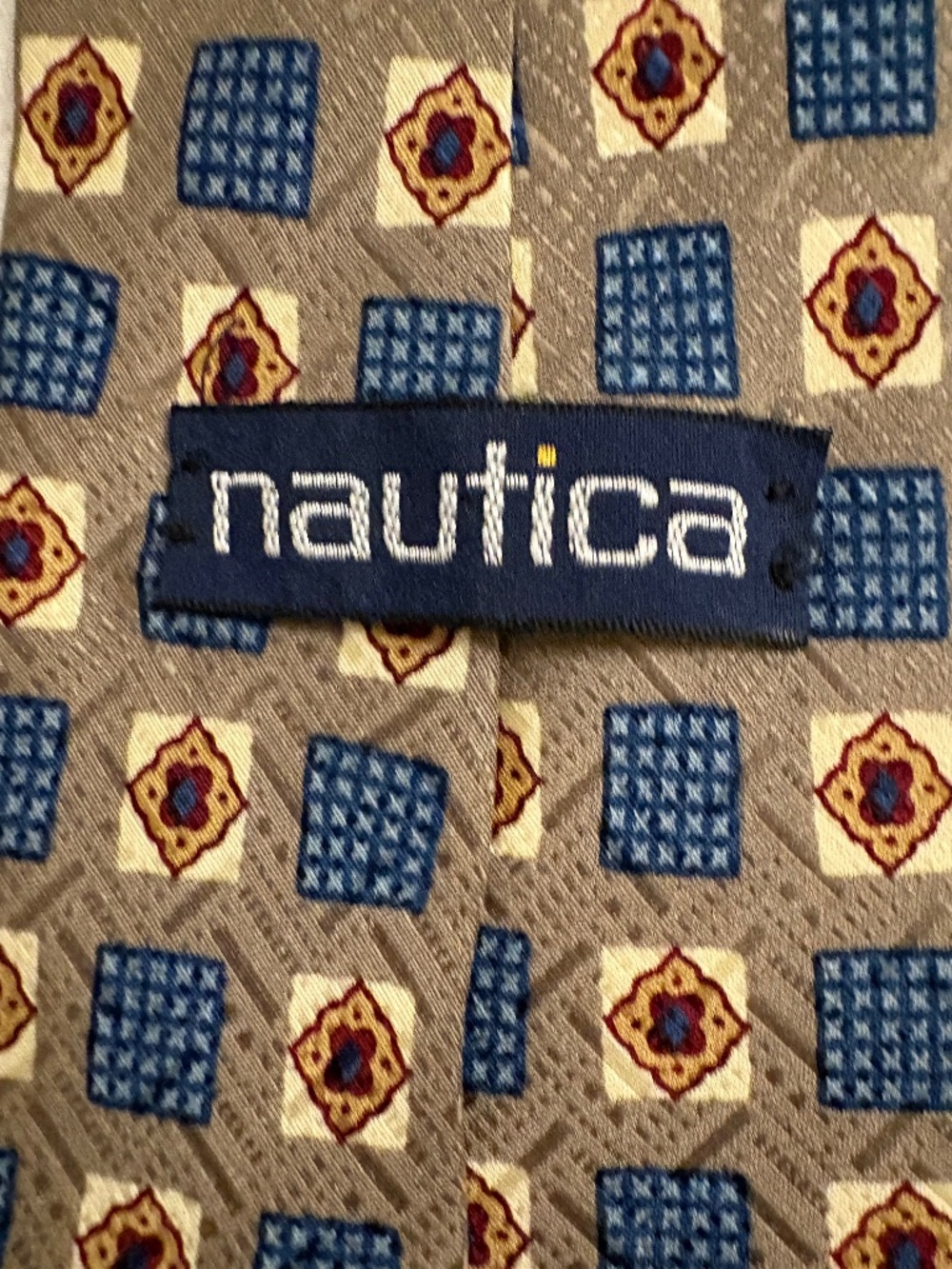 Vintage Nautica Silk Necktie Geometric Medallion Print 4"